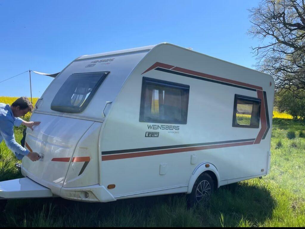 Wohnwagen Weinsberg KWE/4 Foto 1