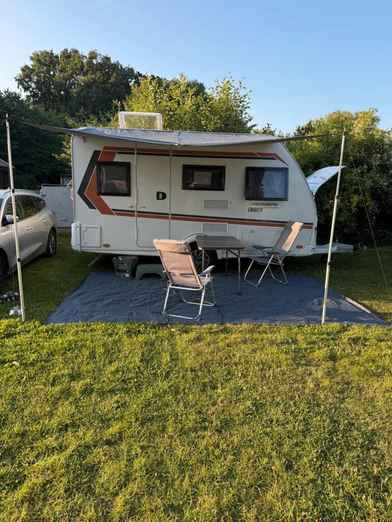 Wohnwagen Weinsberg KWE/4 Foto 5